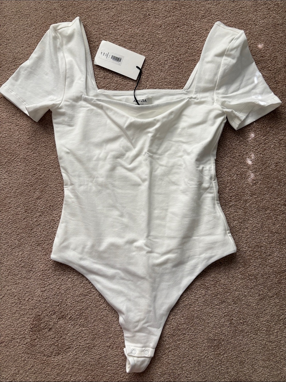 Aritzia White Square Neck Short Sleeve Bodysuit